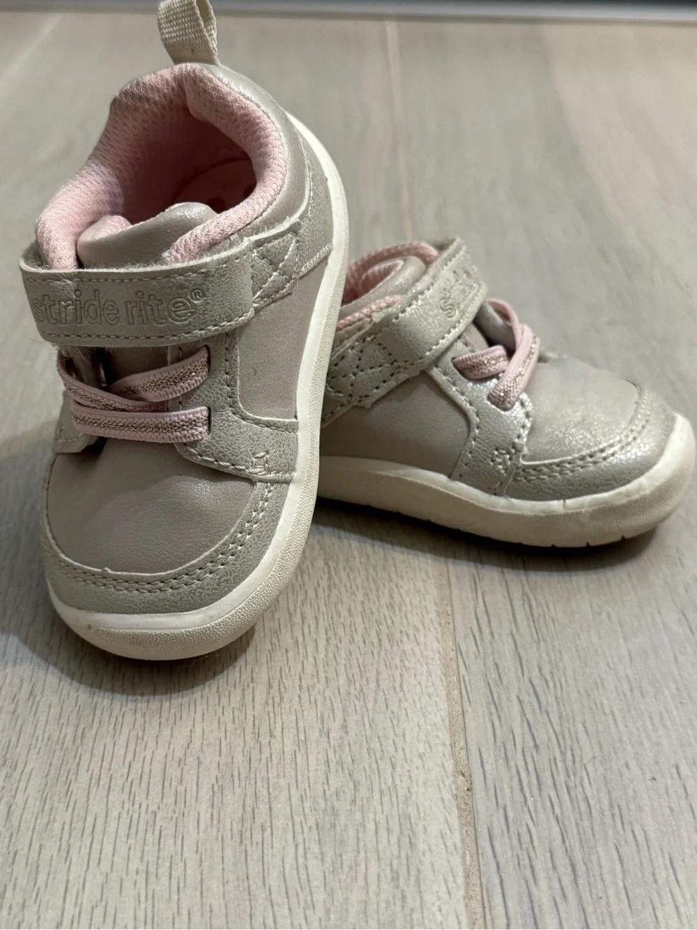 Stride Rite Sparkle Baby Girl Walker Shoes SZ3
